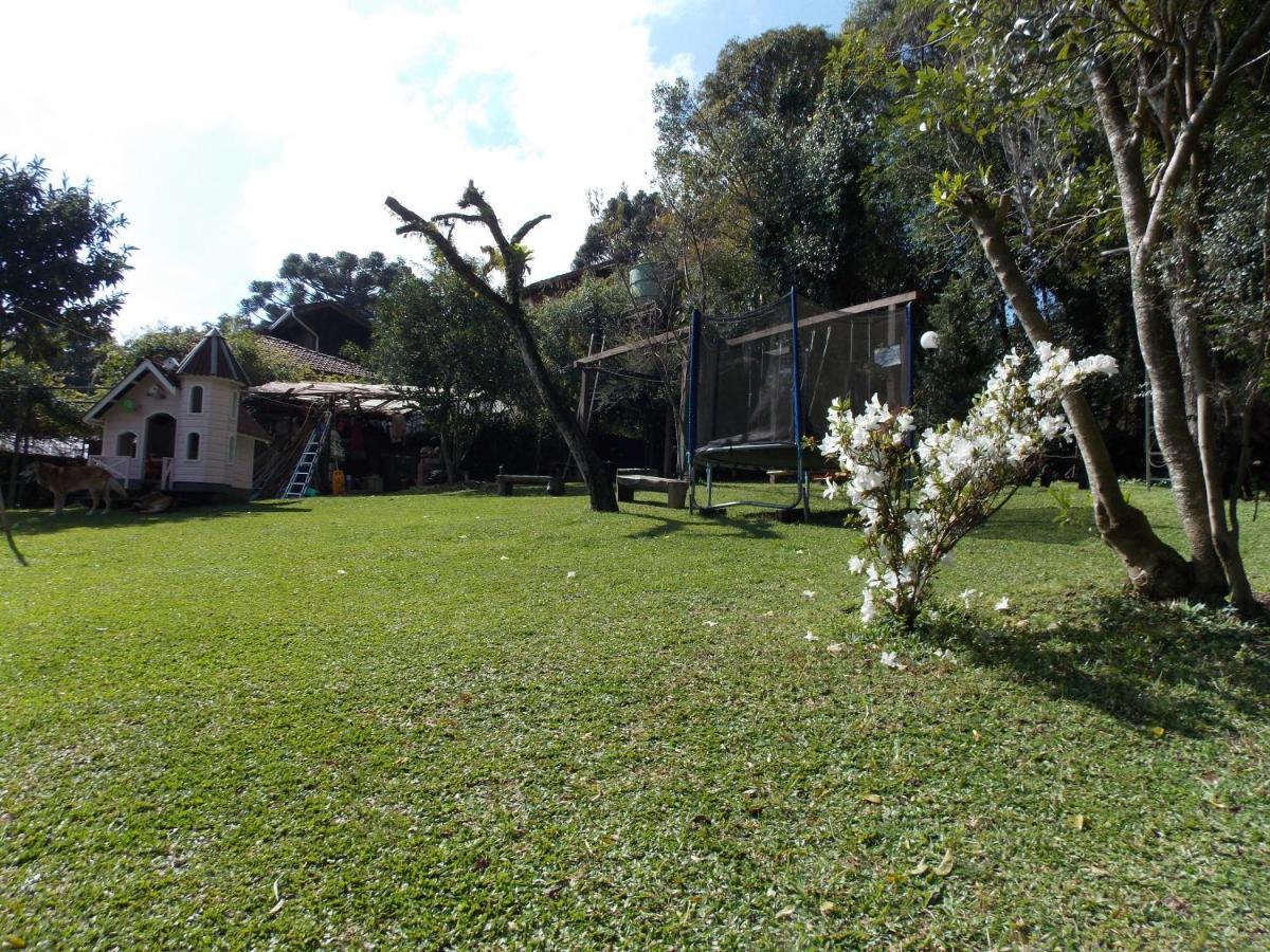 Chale No Centro De กาเนรา ภายนอก รูปภาพ